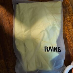 Rains Loop W Vest  Color yellow Size S Unisex